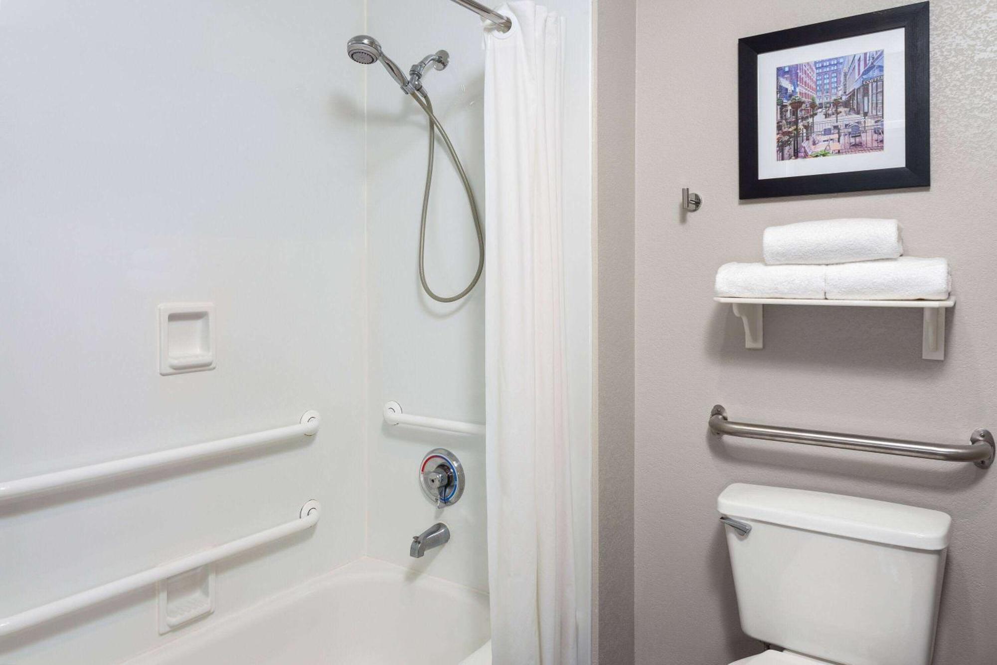 La Quinta Inn By Wyndham Cleveland Independence Luaran gambar